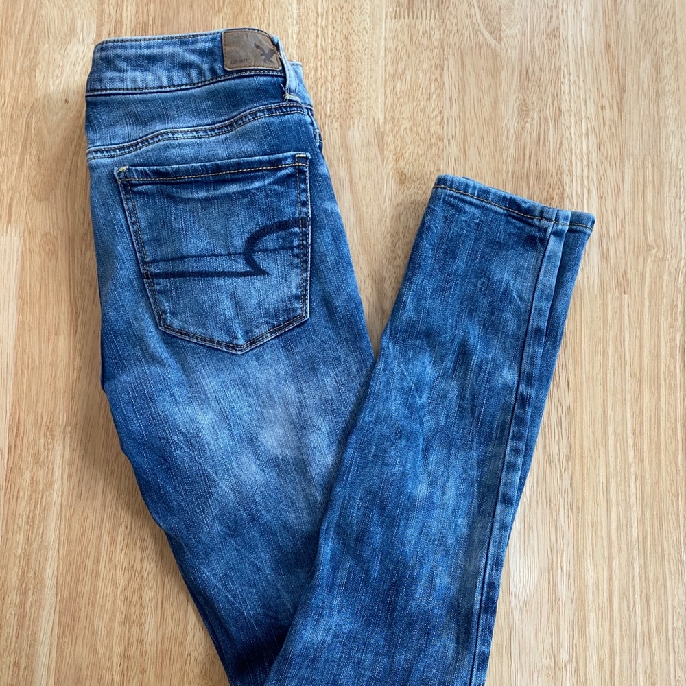 American Eagle distressed high rise skinny jeans